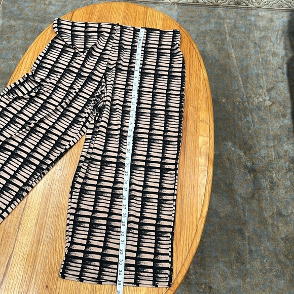 ALFANI woman’s Elements Charcoal Grid pants! - Picture 7 of 8